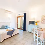 Tranquile Village 2 Person Possible Extra Child Bed *