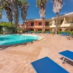 Tranquile Village 2 Person Possible Extra Child Bed Apartamento Palau